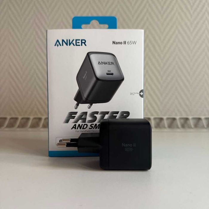 Incarcator laptop telefon USB C Anker Nano II 65W