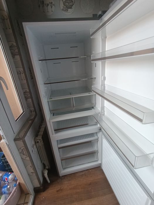 Холодильник MIDEA B/U