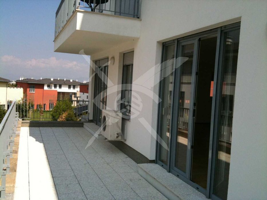 Дава се под наем Четиристаен апартамент в София, в.з. Малинова долина - 150 кв.м за 1944.63 € - Снимка #11