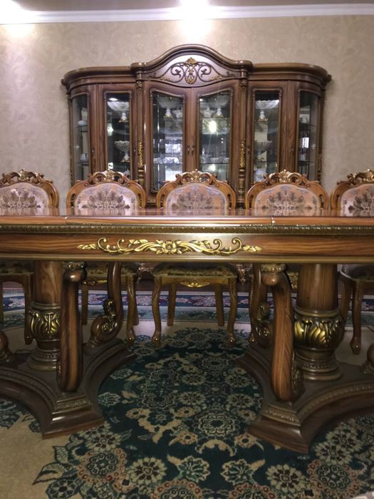 Продаётся гарнитур. Garnitur sotiladi Китай