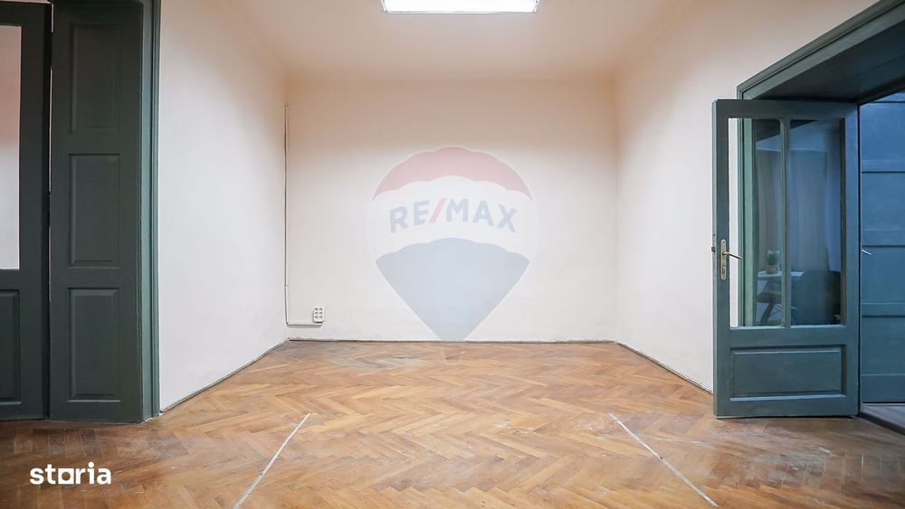 Apartament De Vanzare 2 Camere 65 Mp | La Casa Cu Pivnita Si Curte |