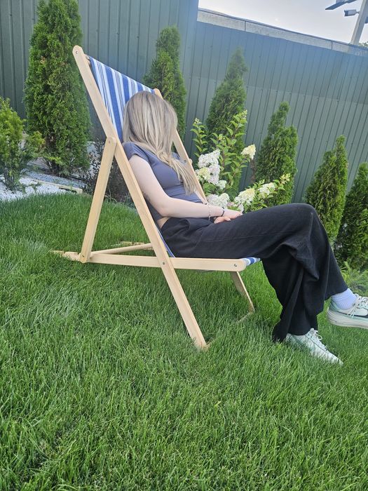 Sezlong pentru gradina din lemn