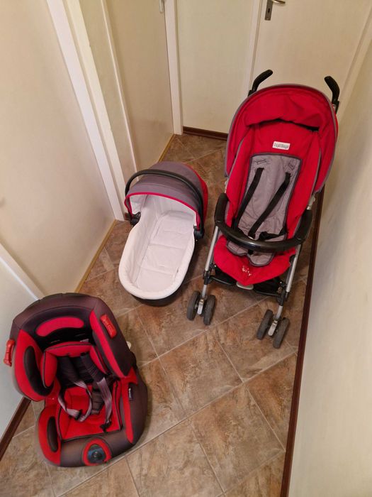 Продавам детска количка PEG PEREGO  Pliko P3