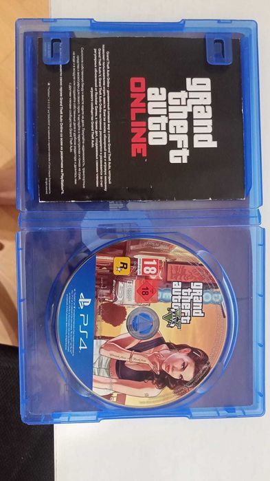 продам гта 5 на plastation 5 и 4