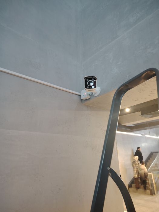 Kamera va damafon ustanovka xizmatlari 24/7