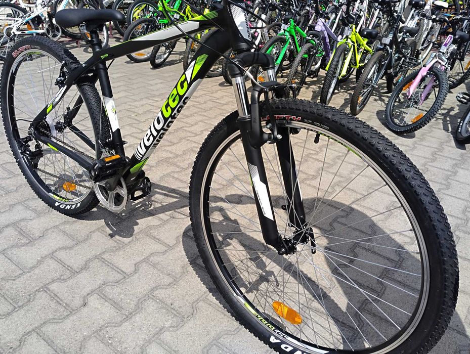 SPRINT Алуминиев велосипед 29" Velotec PRO черен/зелен