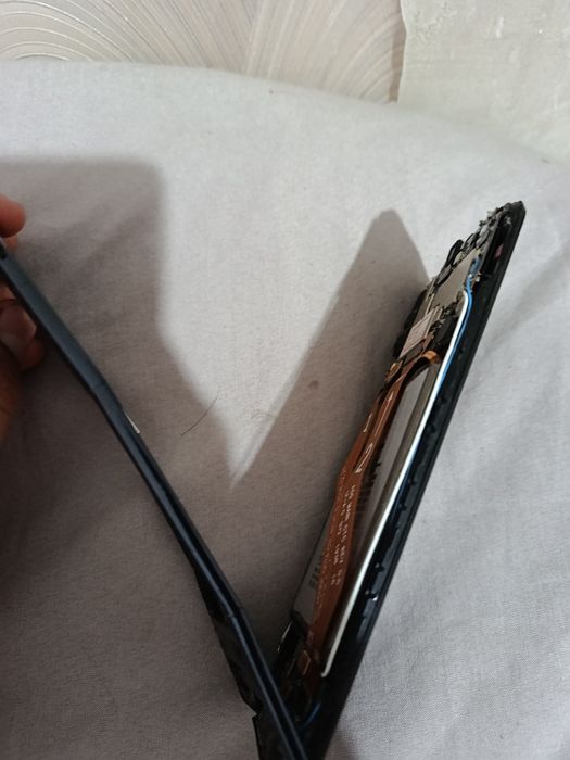 Самсунг а50 на запчасть