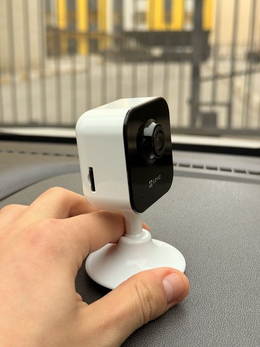 Продается EZVIZ камера с WIFI