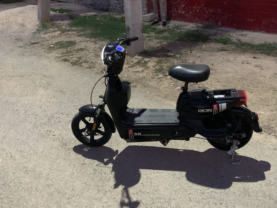 Скутер Ск8 500ват