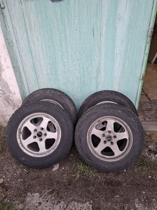 Резина всесезонка