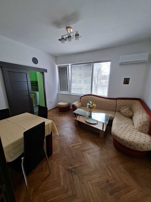 Дава се под наем Двустаен апартамент в Добрич, Център - 55 кв.м за 348.84 € - Снимка #5