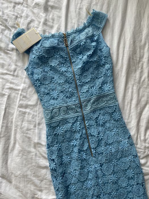 Платье миди вечернее кружевное