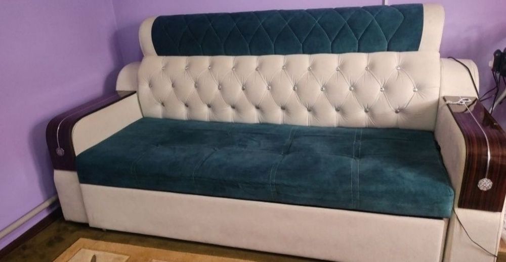 Екі диван сатылады