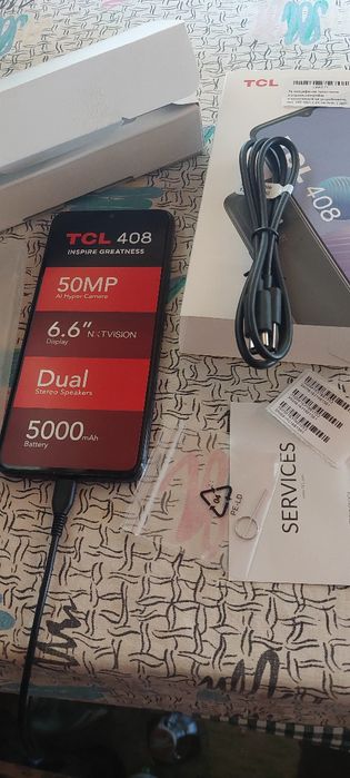 TCL 408 Смарт телефон от мобилен оператор закупен