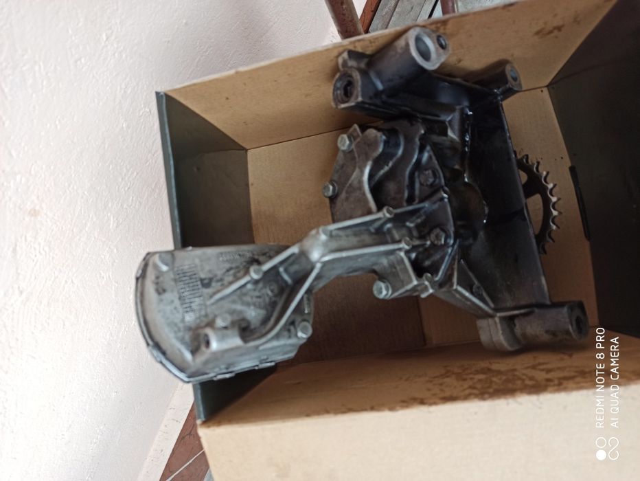 Pompa ulei noua Ford focus 2.0 tdci ( Volvo , Peugeot )