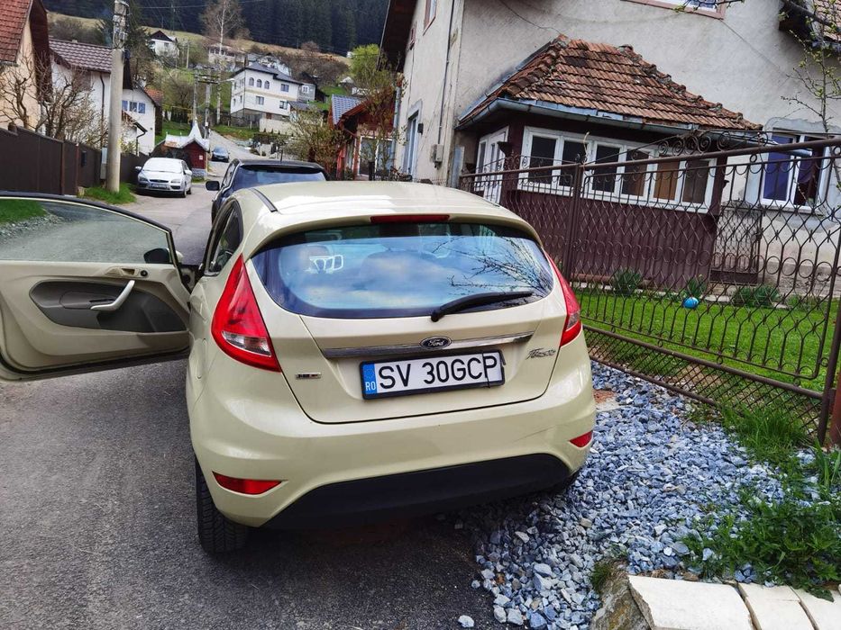 FORD Fiesta 2009 — imagine 2