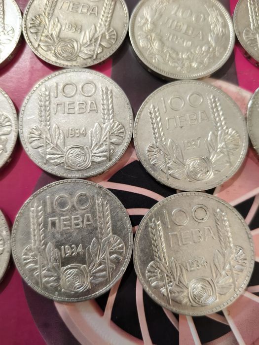Продавам 26бр 100лв 500 проба и 8бр любилейни 900пр. 407.6гр. в 1000 п