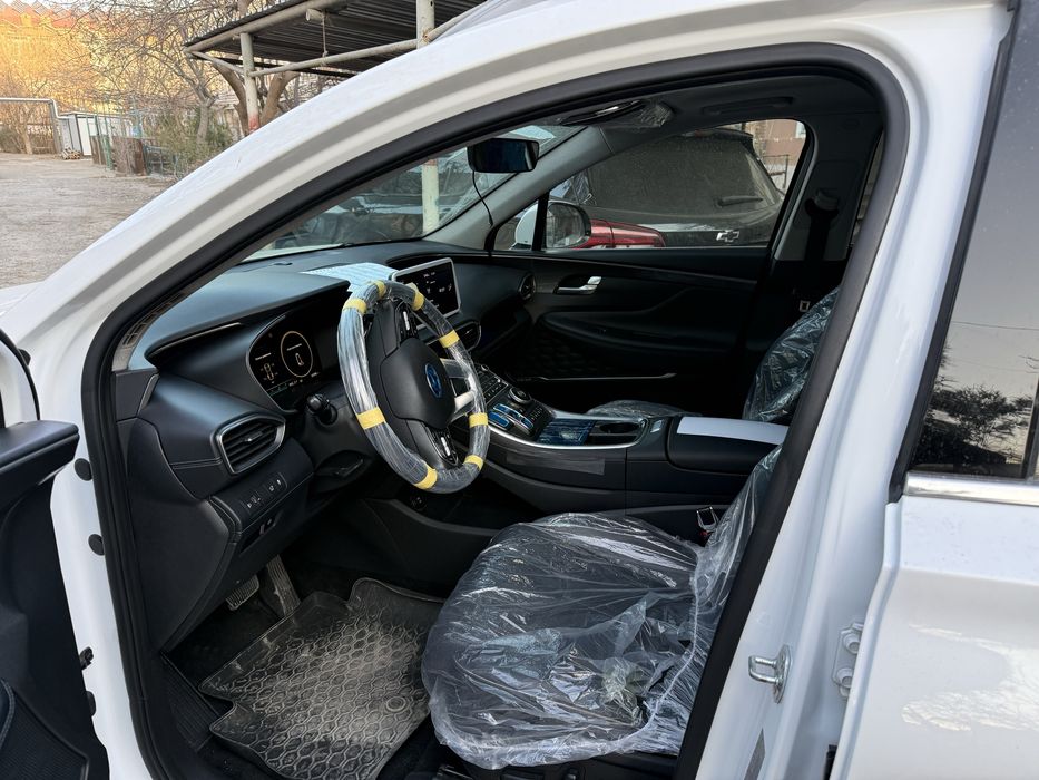 Hunday santafe sotiladi yurgani xalol xamma ishi qilingan sami fuli