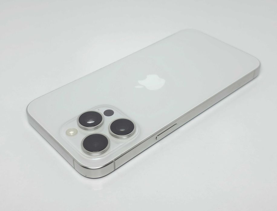 iPhone 15 Pro Max 256GB White Titanium