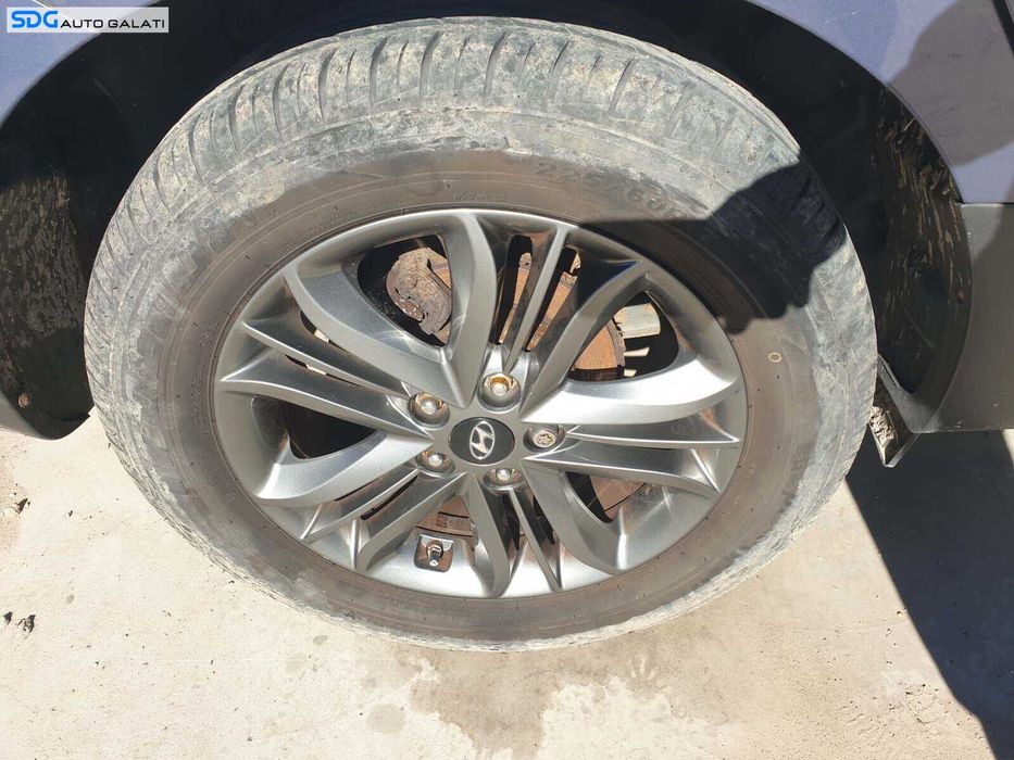Set 4 Jante Roti Aliaj Aluminiu 225 60 17 R17 Kia Carnival 2015 - 2017 [Q1507]