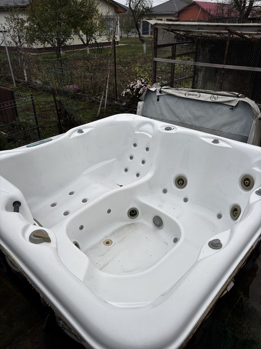 Jacuzzi 5 persoane