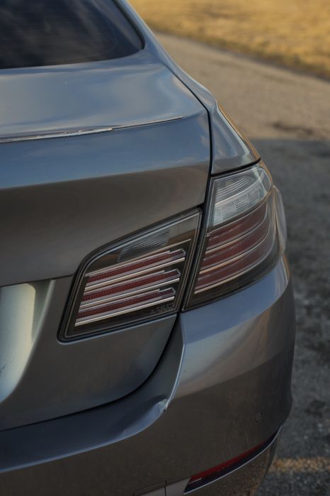 Dezmembrez BMW 520d F10 F11 525d, 530, 535, 550 N47, B47, bara, far