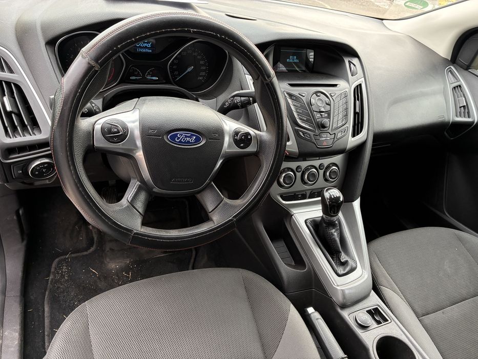 FORD Focus 2014 — imagine 5