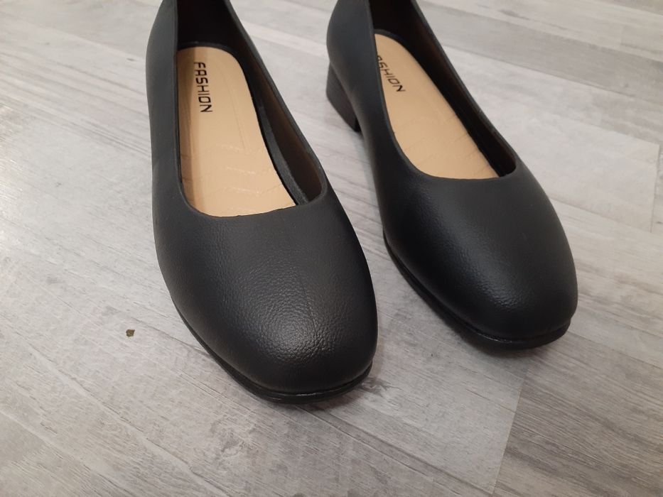 Осенняя балетка с мини каблуком