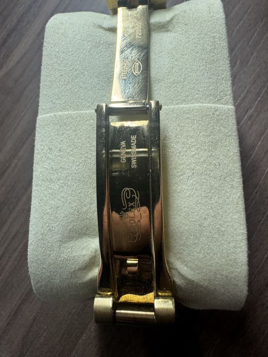 Rolex date date 24k gold black dial