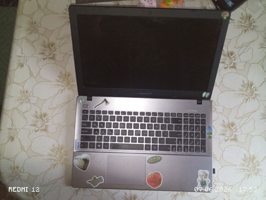 Продам ноутбук ASUS X550ZE