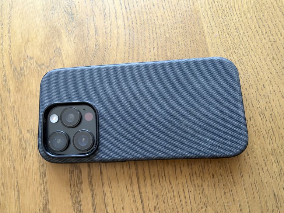 iPhone 16 pro - за части