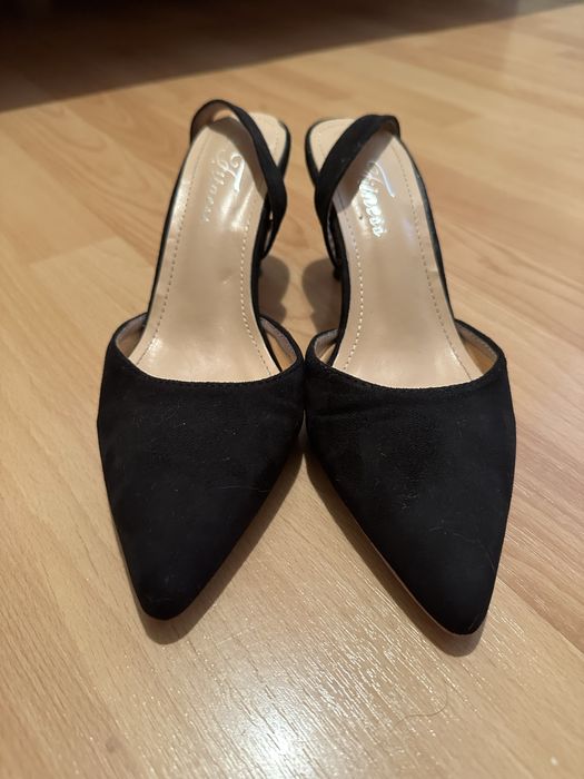 Черные   лодочки