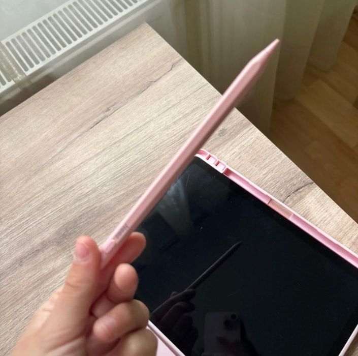 Tableta ipad roz
