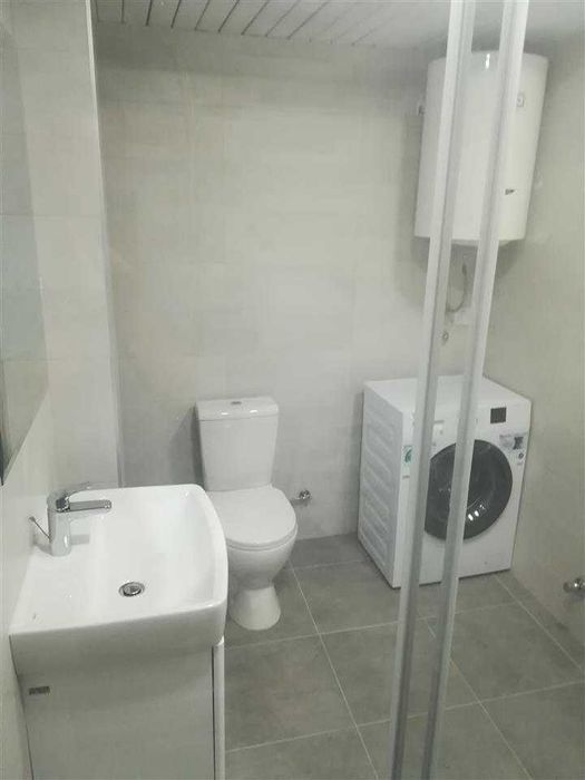 Дава се под наем Едностаен апартамент в Пловдив, Остромила - 45 кв.м за 204 € - Снимка #5