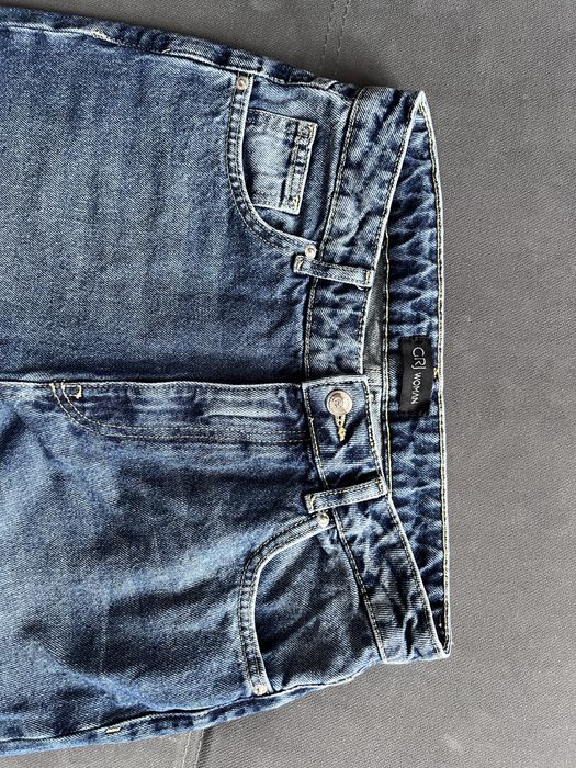 Женская джинсы  (клюш, прямое)