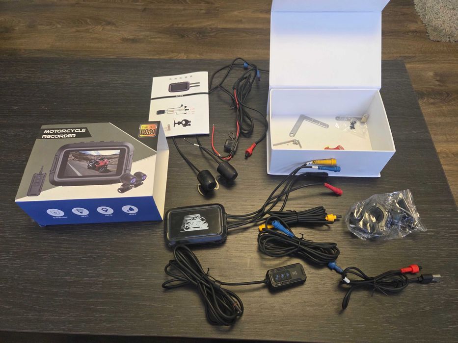 DVR Moto Camere Video Moto fata spate 1080p Wifi App cu Microfon+GPS