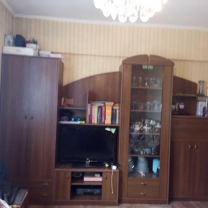 Стенка (горка), Шкаф для одежды