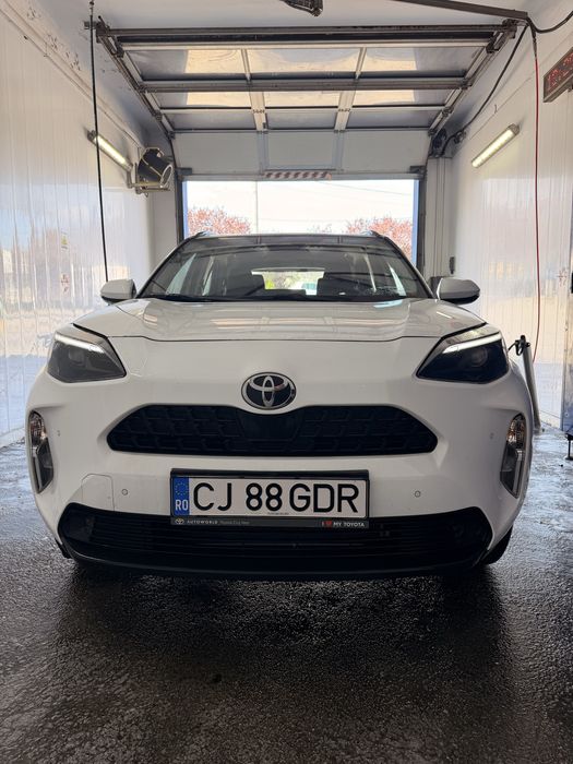 Toyota yaris cross 2025/Active+ senzori parcare
