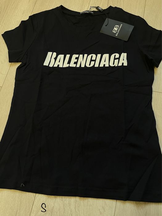 Дамски туники,тениски,екипи Gess,Zara,Adidas,