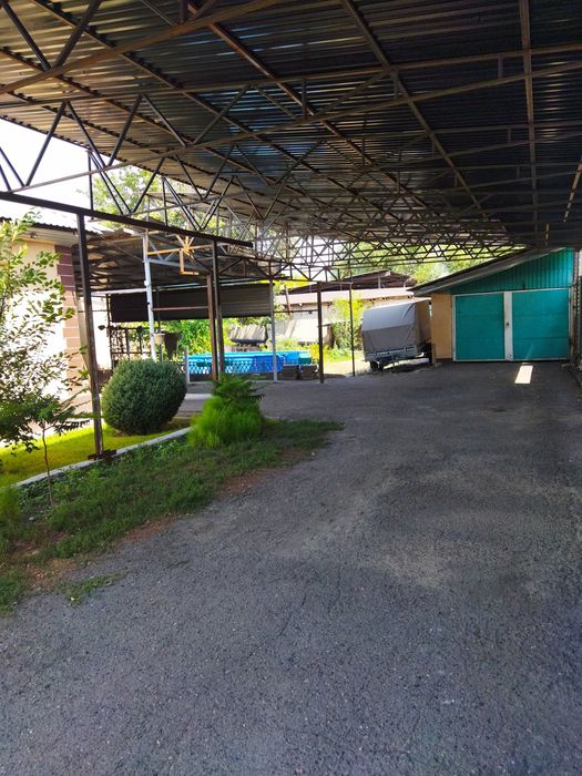 Продам полуподвальный дом в м-оне Каратал