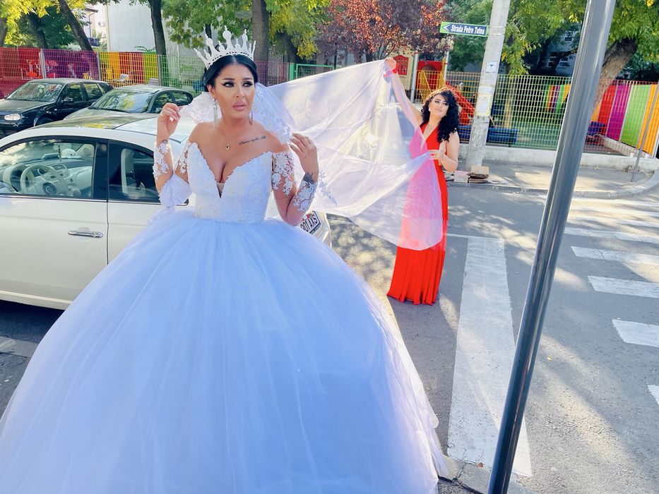 De vanzare rochie de mireasa