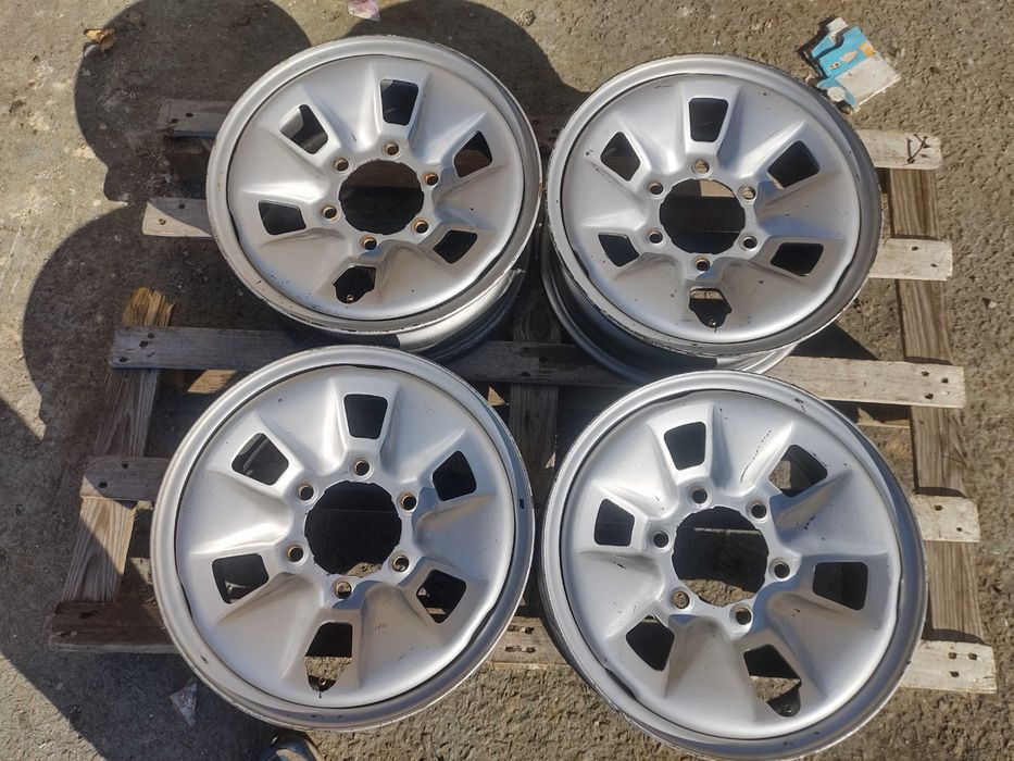 15цола Джанти 6х139,7 Toyota HiAce Hilux 6JJ et29 Отв 106,1мм