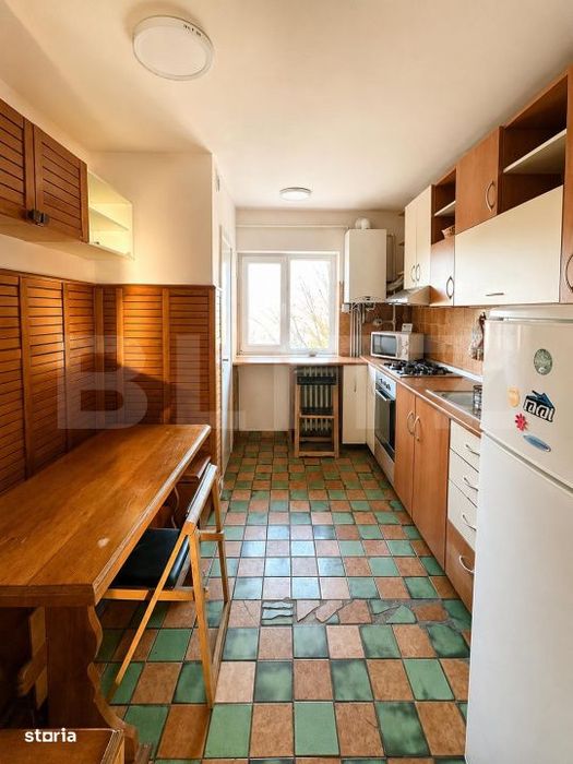Apartament 4 camere, 77 mp, etaj intermediar, Titulescu-Cipariu