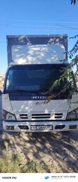 Isuzu 5 t 2007-yil