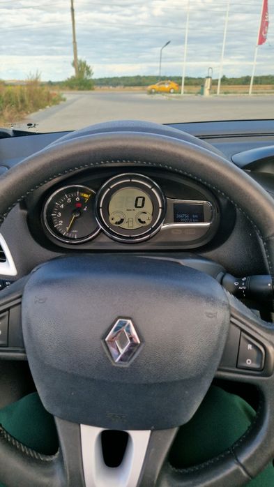 RENAULT Megane 2012 — imagine 4