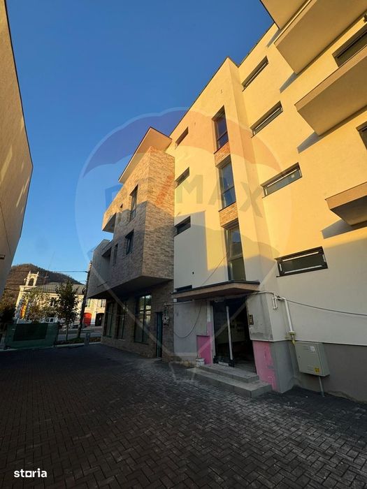 Apartament cu 2 camere de vânzare bloc NOU centrul vechi