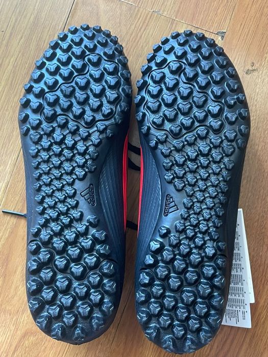 Adidași F50 Club turf sintetic negre mărime 39 1/3