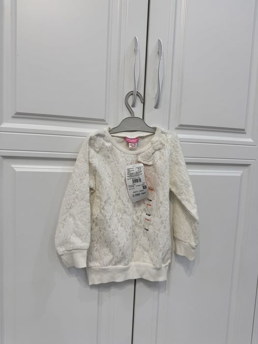 Кофточка на девочку 4-5 лет