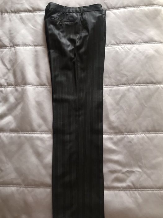 Продам мужской костюм Lagerfeld