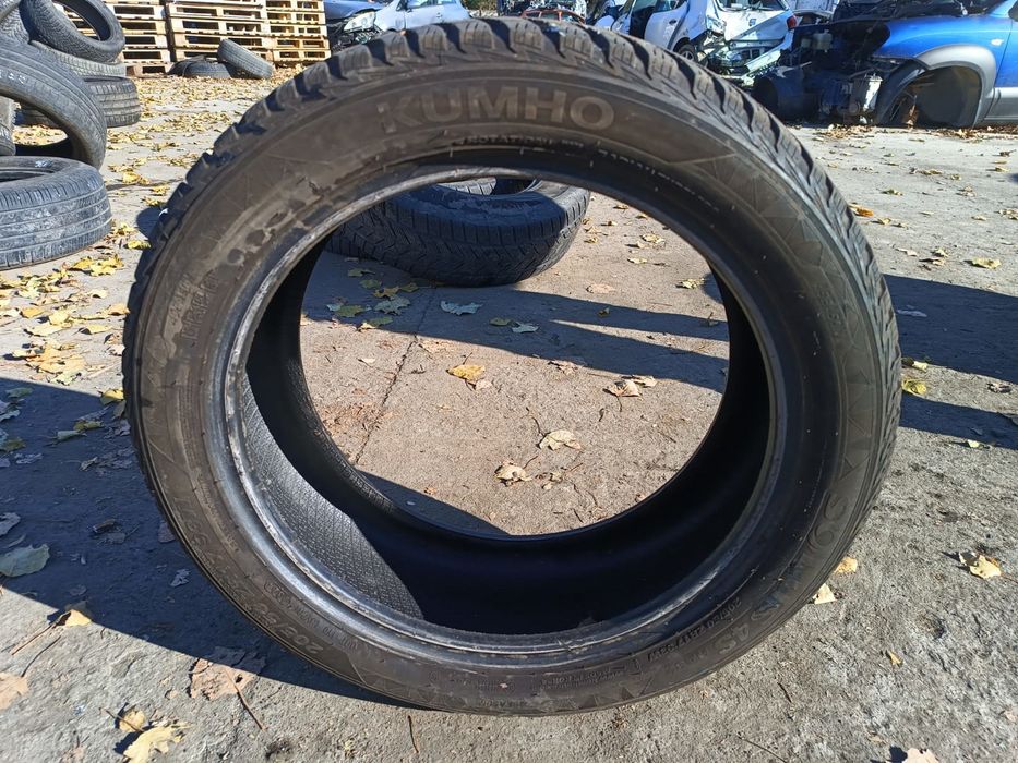 Anvelopa 205/50/R17 Solus4s Iarna BMW Seria 1 E87 (2004 - 2007)